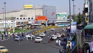 Image teheran verkehr 6 enghelab platz