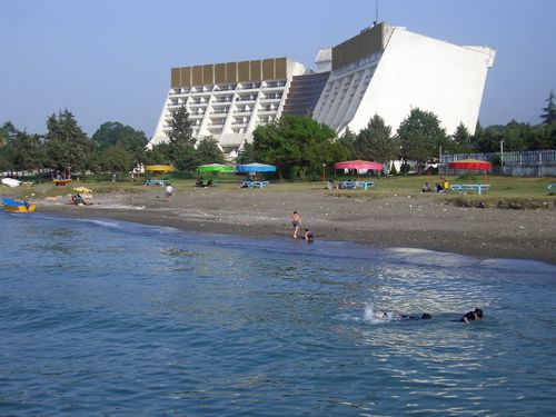 chalus, hotel hyatt am kaspischen meer: mit iran erlebnis reisen