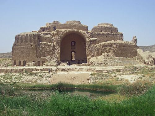 firuzabad, palast von ardeshir: mit iran erlebnis reisen