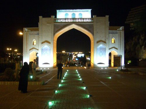 shiraz & persepolis: mit iran erlebnis reisen